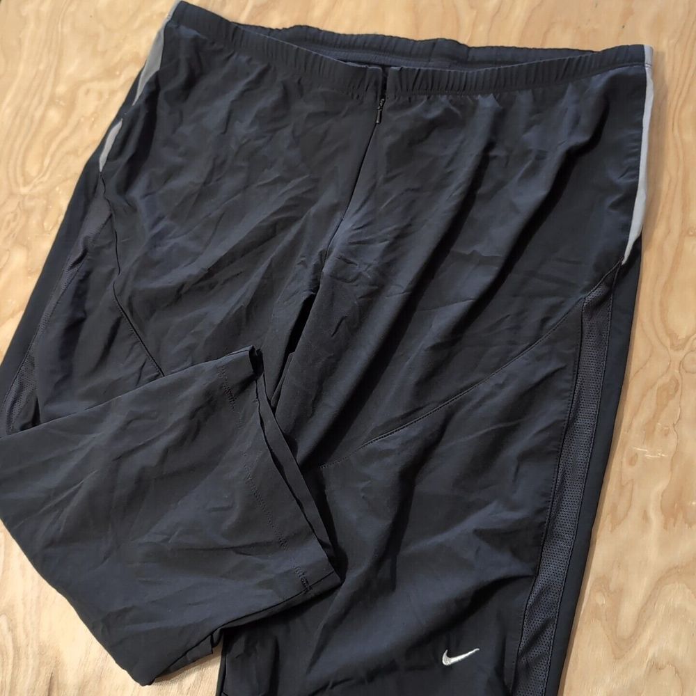 Nike Sport Pants 28X20 Training Track Joggers‎ Cropped Length Black Striped XL